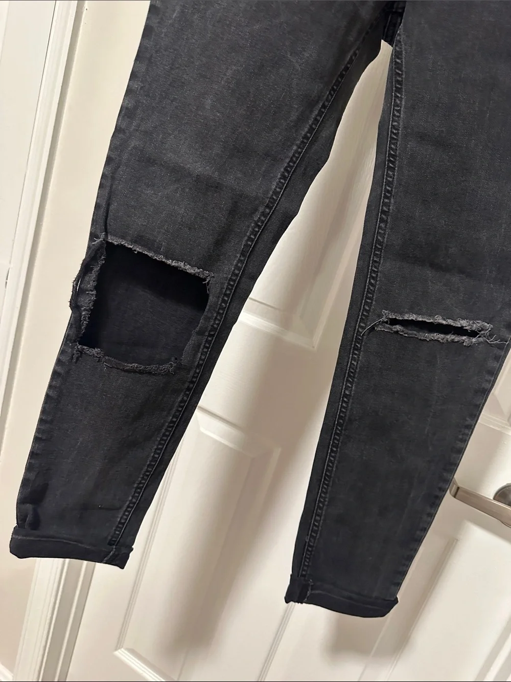 Topman Black Skinny Jeans with Distressed Knees